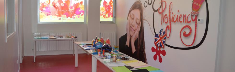 Kids & Us. Pamplona. Navarra Kids & Us. Pamplona. Navarra